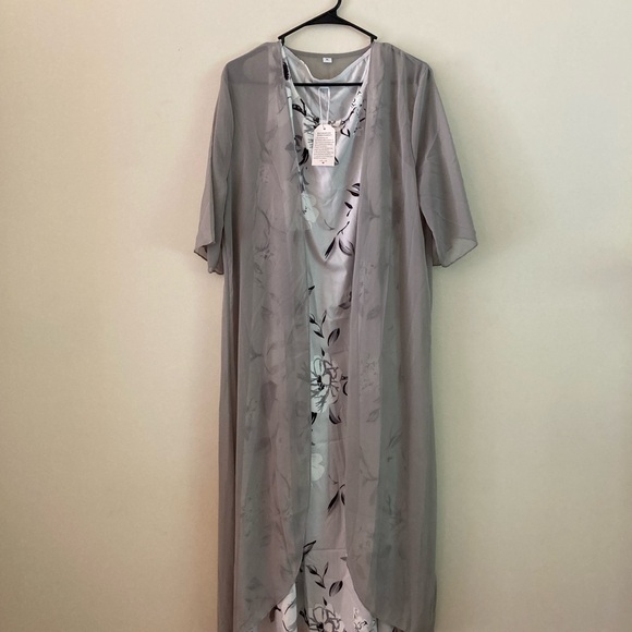 NWT-Grey Print Midi Dress With Thin Jacket Two Piece Outfit XL - Picture 2 of 7